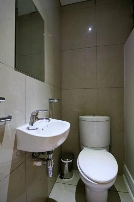 Upmarket Sandton Hydro Park Apartments Johannesbourg Extérieur photo