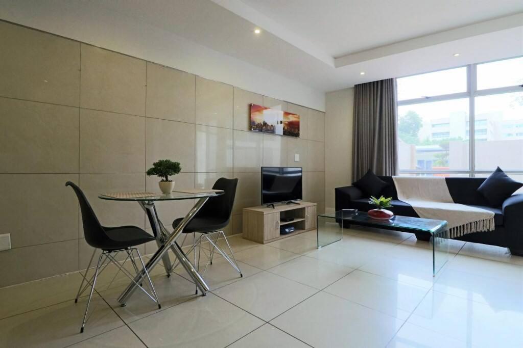 Upmarket Sandton Hydro Park Apartments Johannesbourg Extérieur photo
